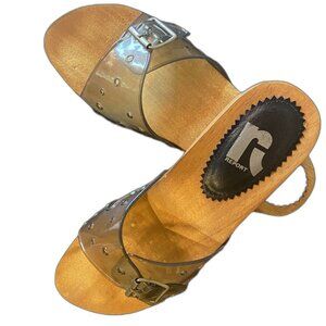 Vintage Report Legend Women Grey Color Wooden Sole Sandal Size 9